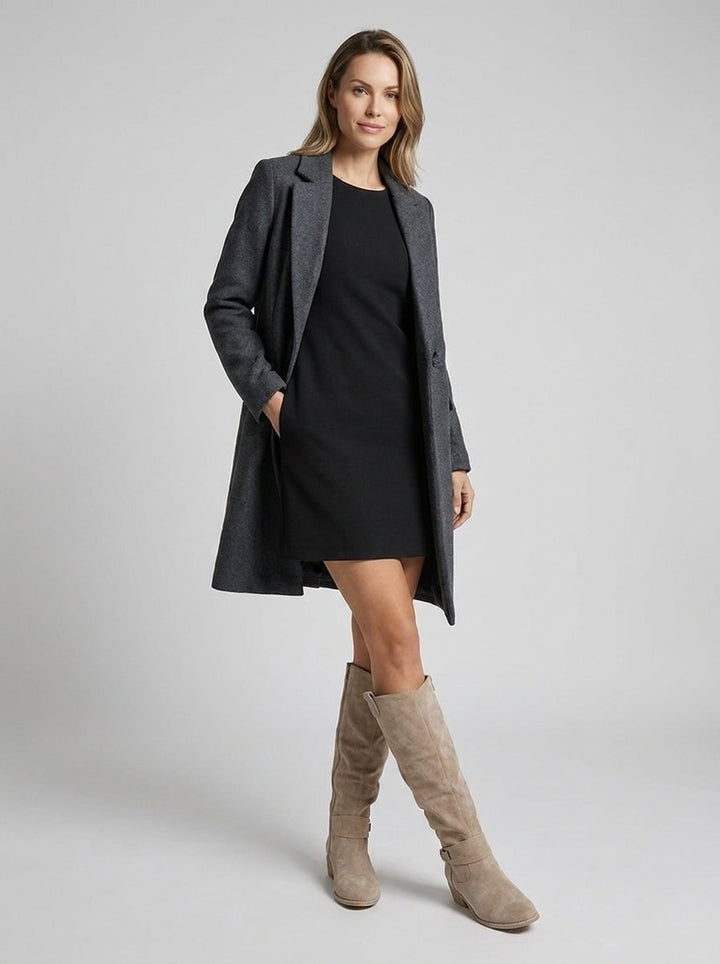 Women's knee-high boots with ruched shafts, side zips and low block heels