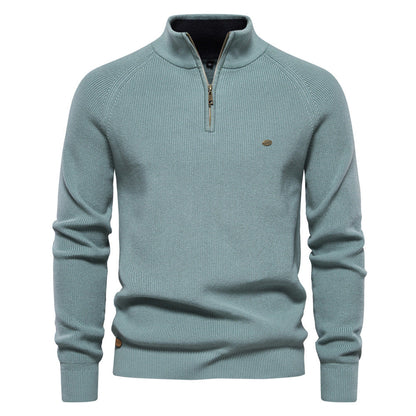 Men's ribbed quarter-zip sweater with stand collar and long sleeves