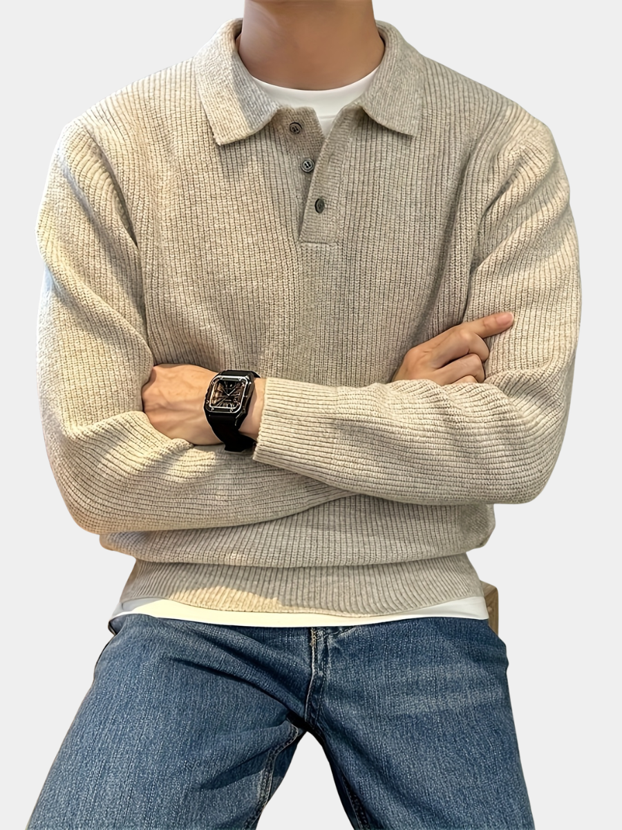 Men's ribbed knit polo sweater with point collar and long sleeves