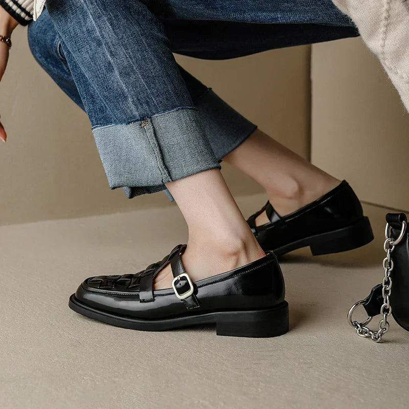 Livia Retro Flat Shoes 3