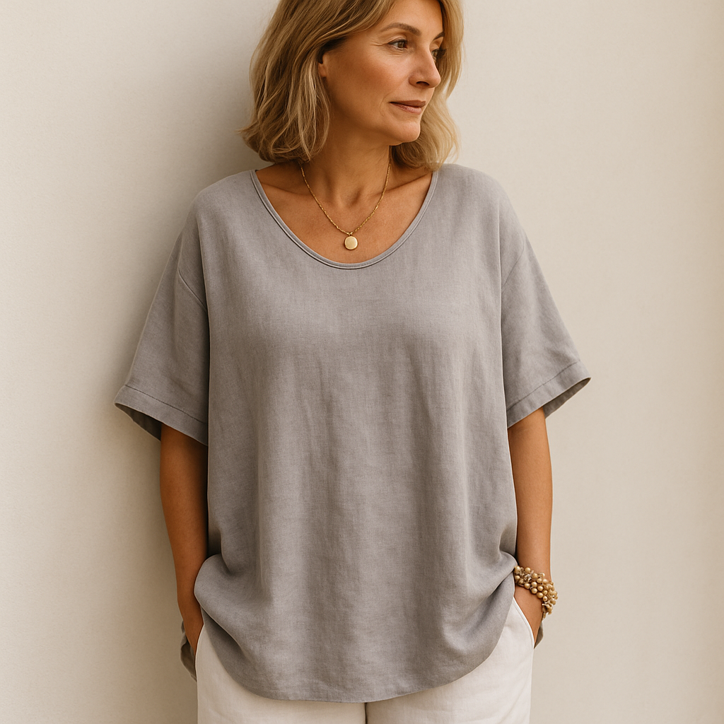 Women's Relaxed Round-Neck T-Shirt — Loose Lightweight Basic Summer Tee