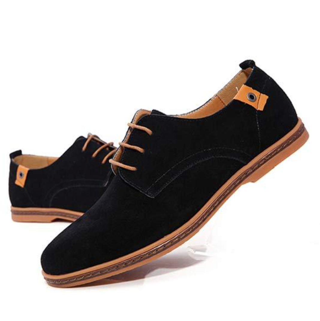Men's lace-up derby shoes with textured upper, round toe and contrasting sole