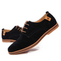 Men's lace-up derby shoes with textured upper, round toe and contrasting sole