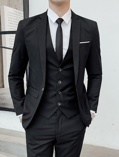 Men's three-piece suit with single-breasted jacket, waistcoat and matching trousers