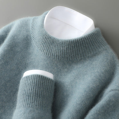 Ribbed crew neck sweater with long sleeves and matching cuffs