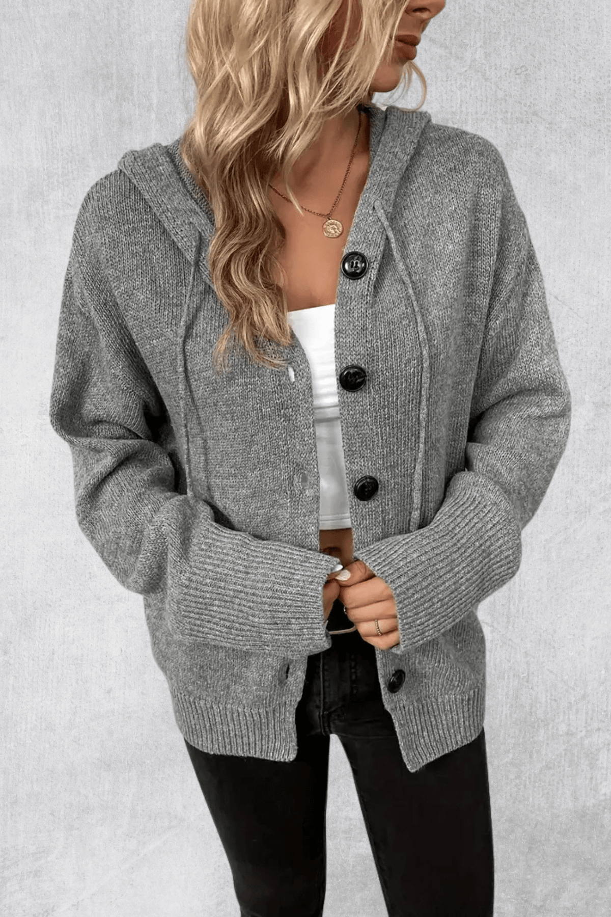 Women's ribbed button cardigan with long sleeves and relaxed fit