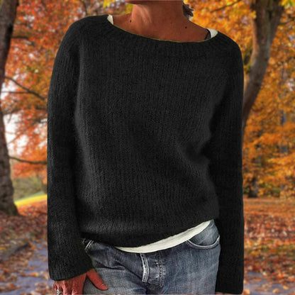 Women's long-sleeve ribbed crew neck sweater with relaxed hip-length fit