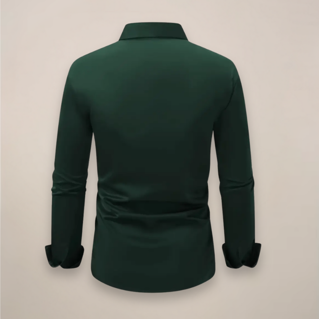 Men's slim fit long sleeve button shirt with pointed collar