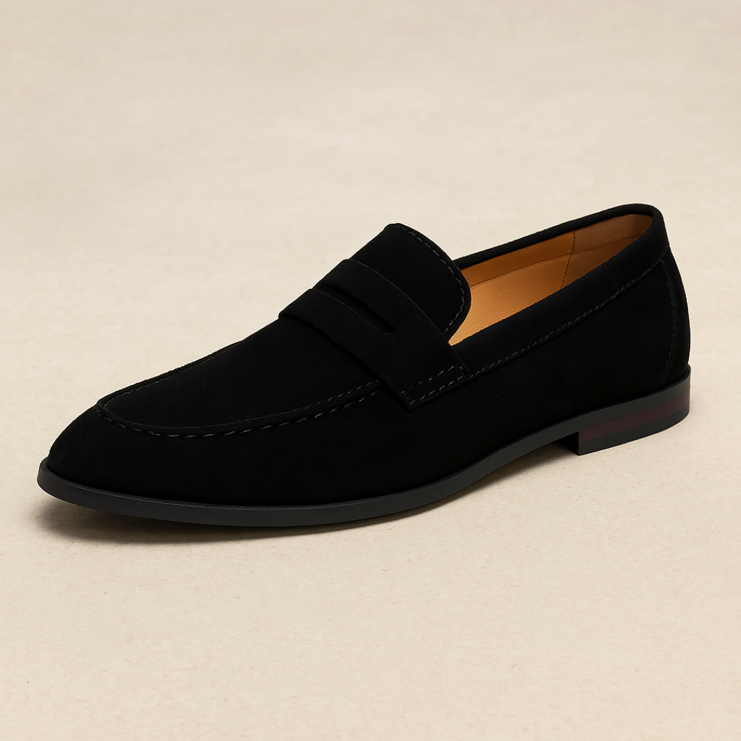 Men's penny loafers with rounded toes, vamp straps and low heels