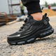 Men's low-top work sneaker with dial fastening