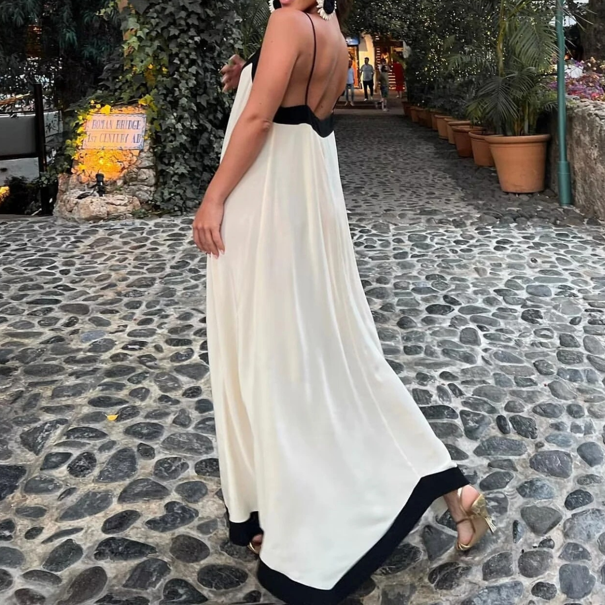 Mila V-Neck Loose Dress 2
