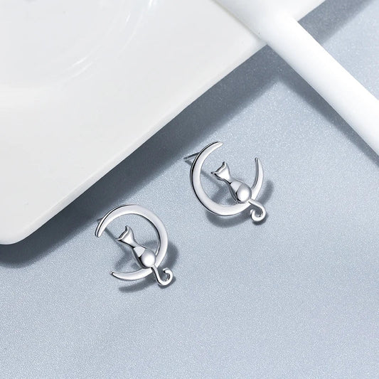 Mira Cat Stud Earrings 0