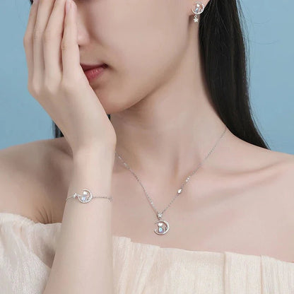 Mira Celestial Cat Earrings 2