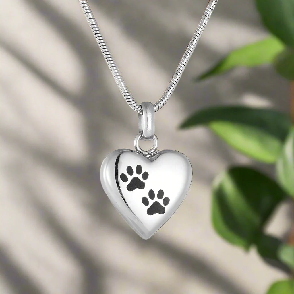 Mira Heart Pendant Necklace 0