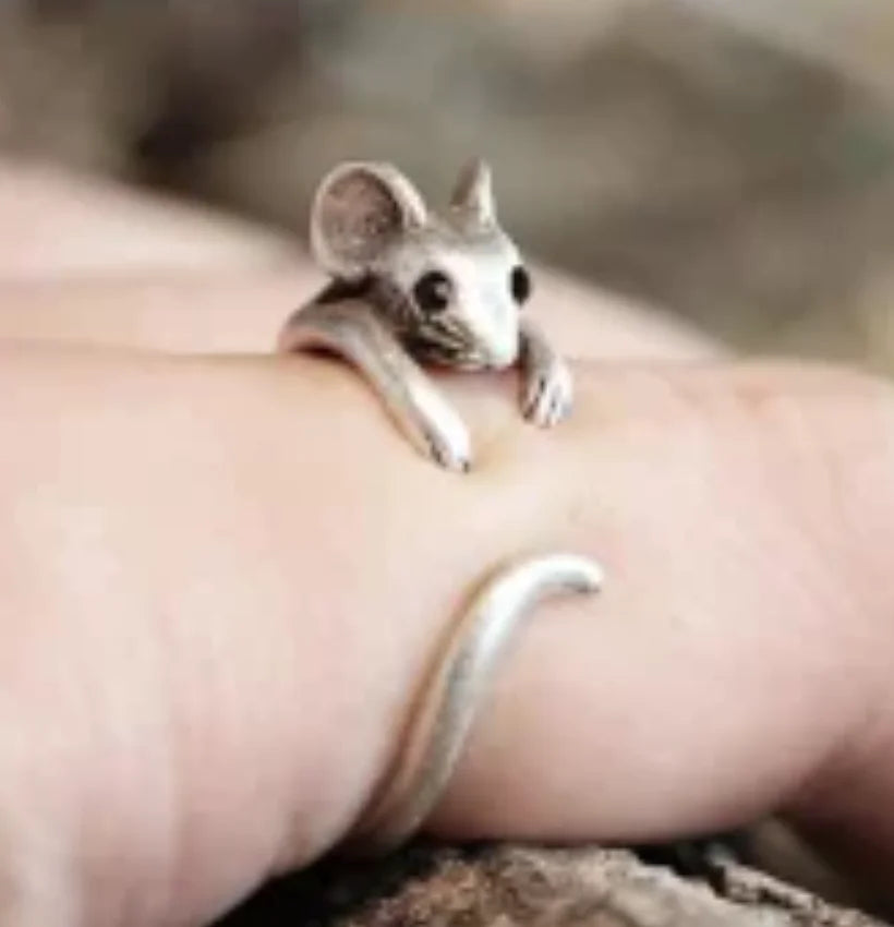 Mira Mouse Wrap Ring 1