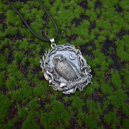 Mira Mystical Pendant Necklace 2