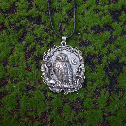 Mira Mystical Pendant Necklace 3