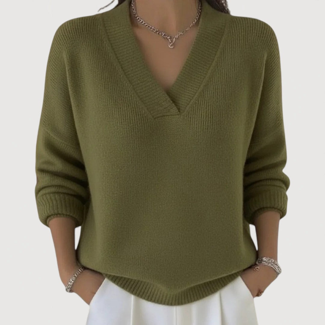 Mira Relaxed V-Neck 2