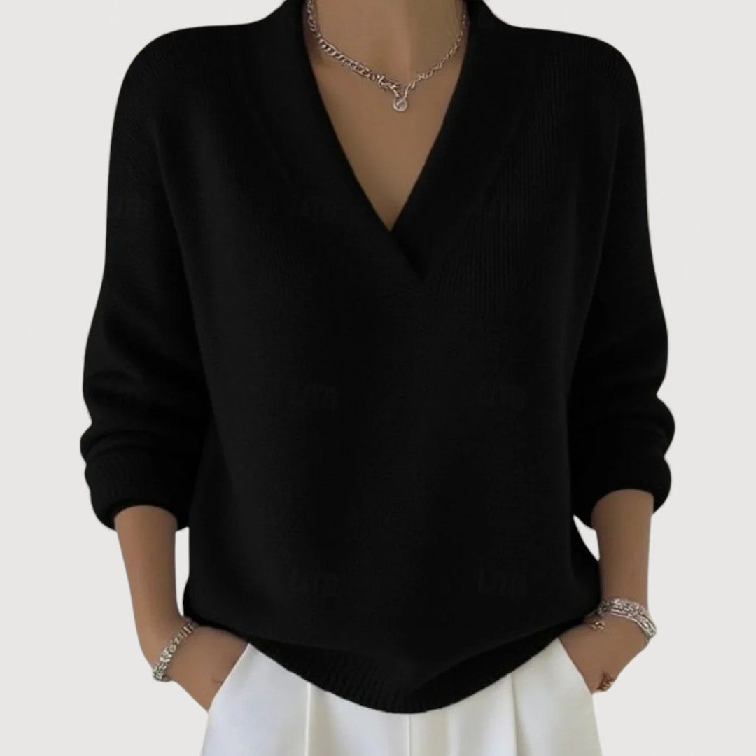 Mira Relaxed V-Neck 3