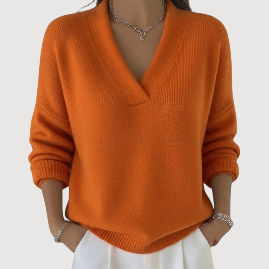 Mira Relaxed V-Neck 4