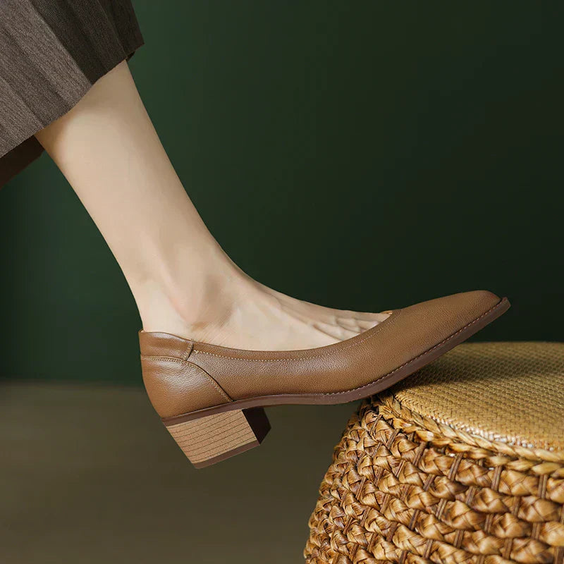 Nina Mid Heeled Shoes 3
