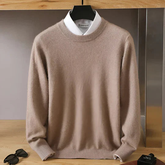 Men's plain crew neck sweater with long sleeves and ribbed trims