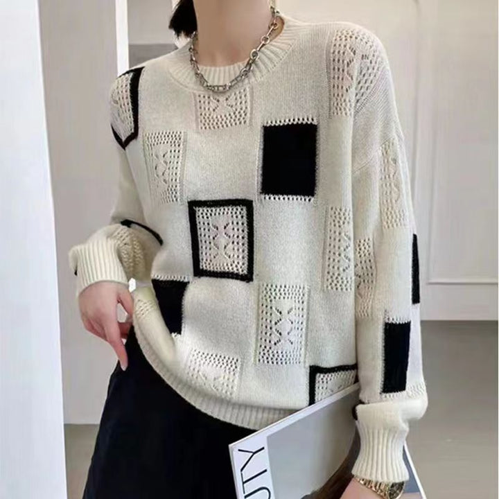 Women's geometric patchwork sweater with long sleeves