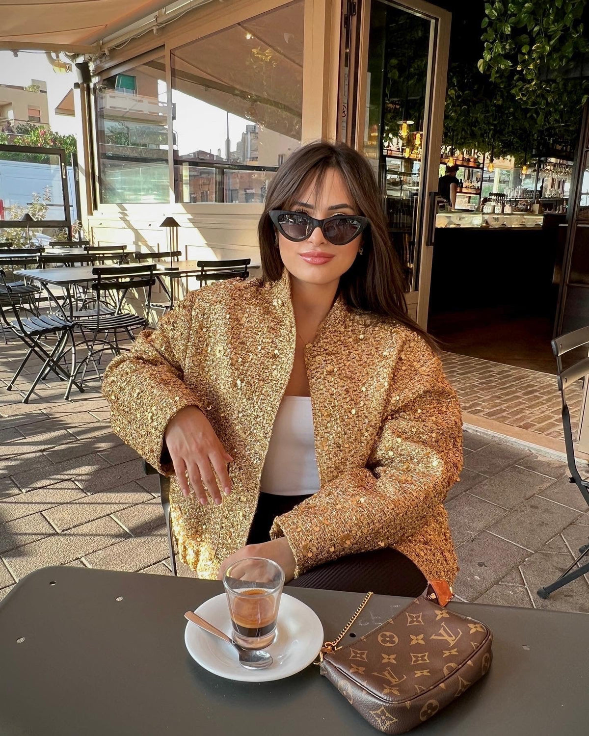 Women's textured tailored jacket with stand collar, zipper and flap pockets