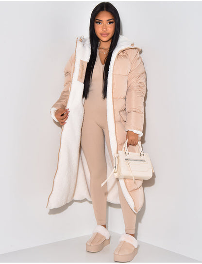 Women's reversible hooded puffer coat with quilted panels