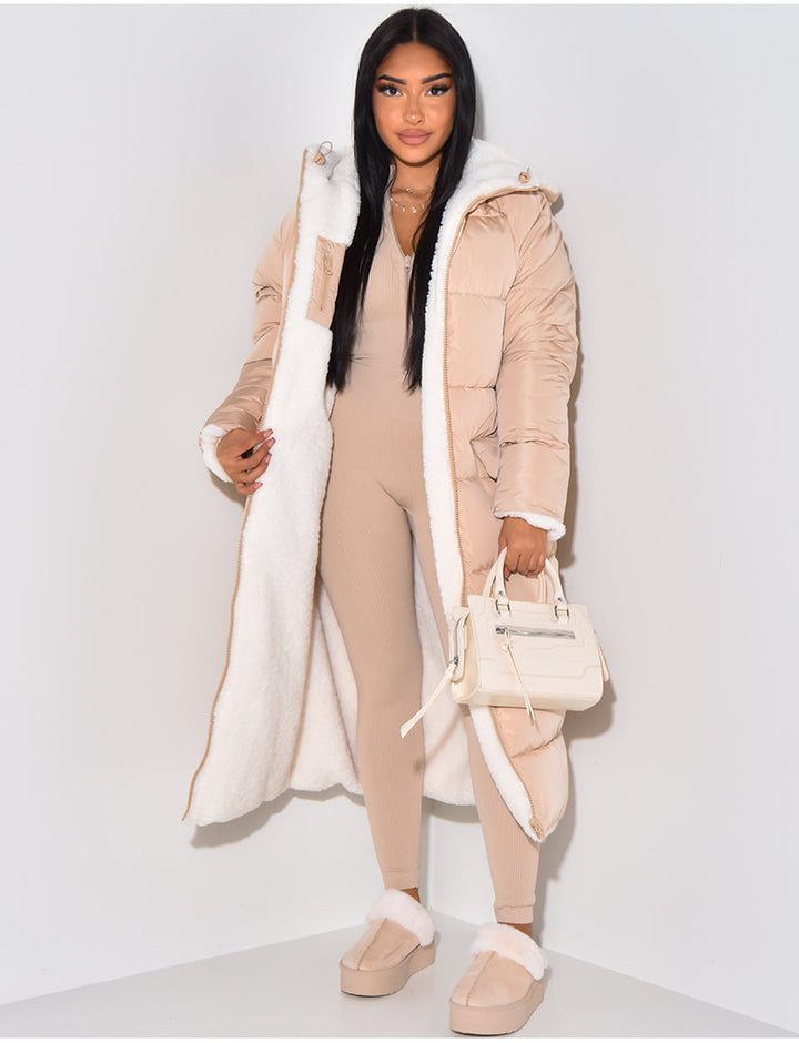 Women's reversible hooded puffer coat with quilted panels