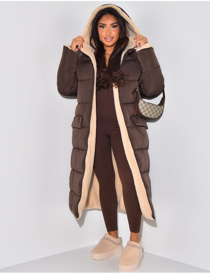 Women's reversible hooded puffer coat with quilted panels
