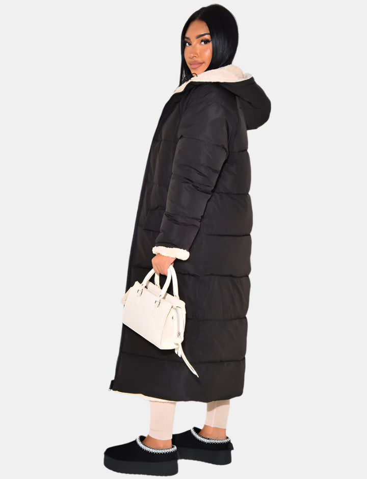 Women's reversible hooded puffer coat with quilted panels
