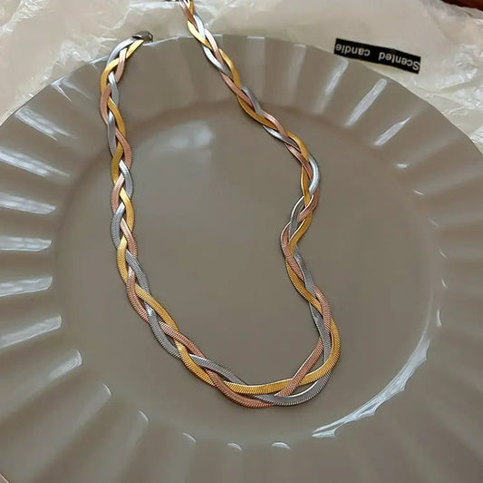 Rhea Artisan Necklace 0