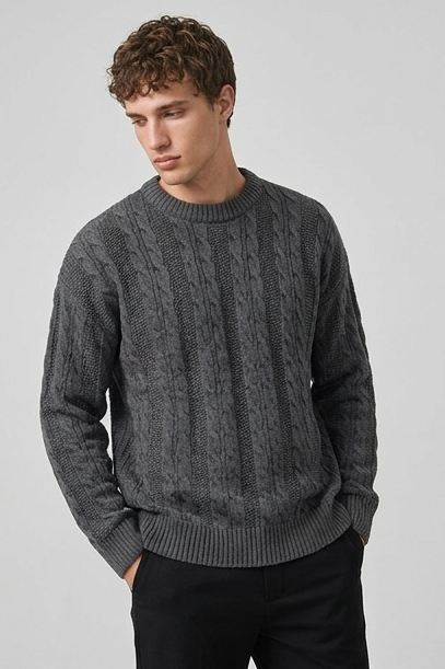 Men's ribbed cable knit crew neck jumper with long sleeves