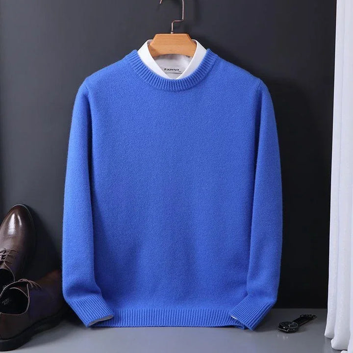 Men's classic crew-neck sweater with long sleeves