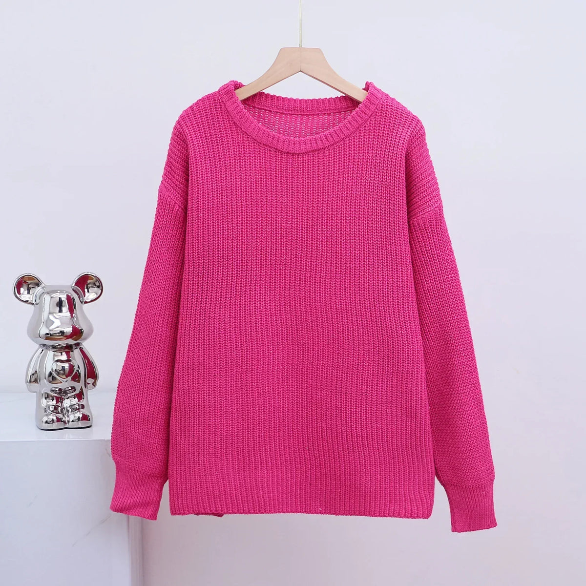 Women's ribbed knit sweater with crew neck and long sleeves