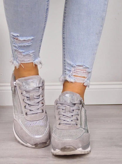 Women's casual lace-up sneakers with side zip and textured platform sole