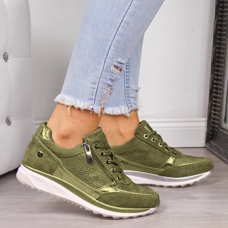 Women's casual lace-up sneakers with side zip and textured platform sole