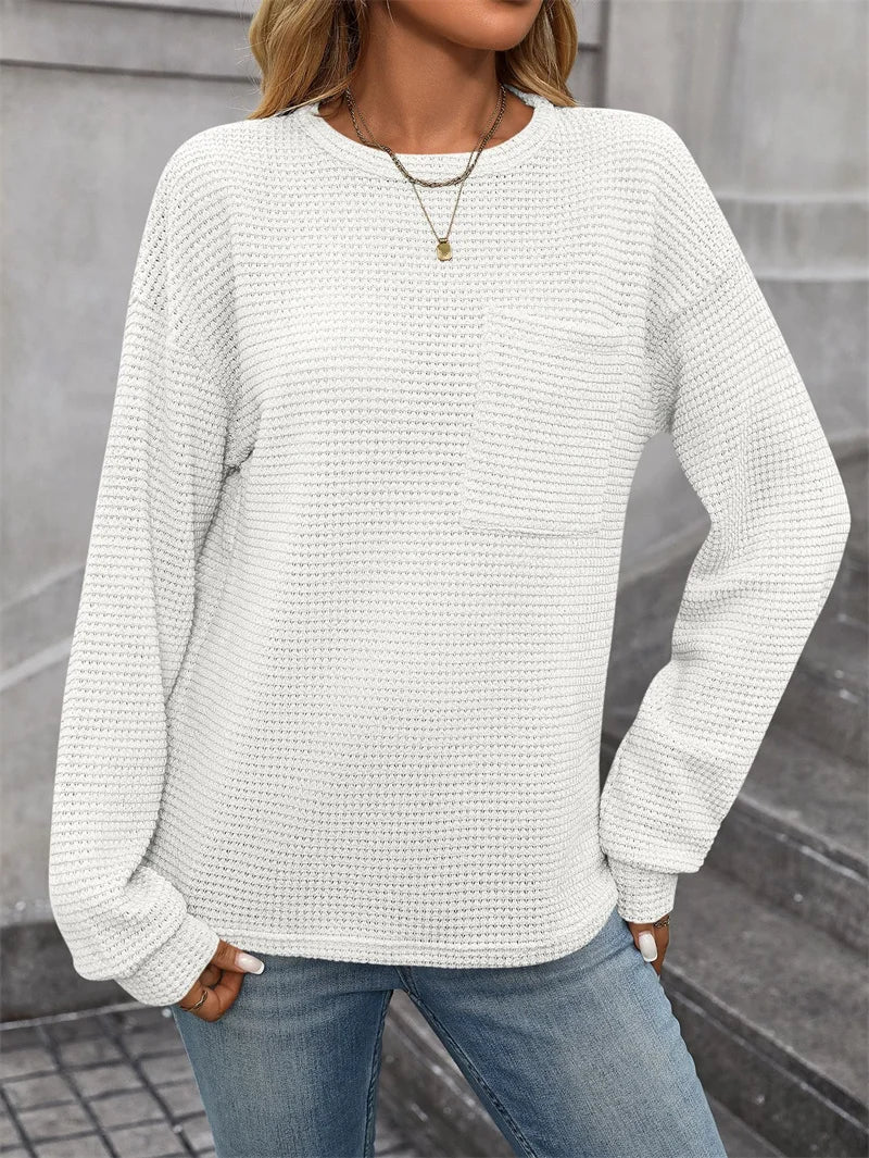 Women's textured crew neck sweatshirt with long sleeves