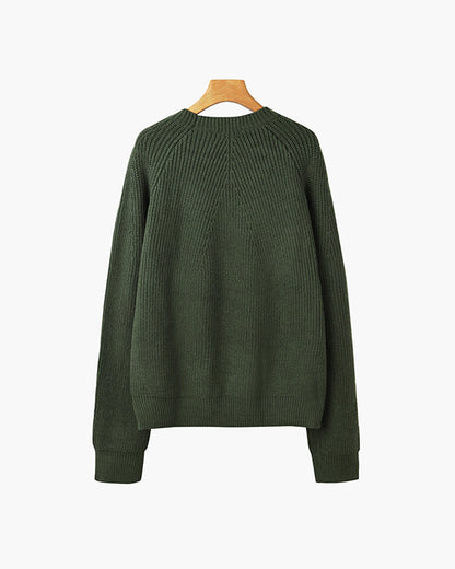 Unisex ribbed crew neck sweater in green and white, long sleeves, relaxed fit