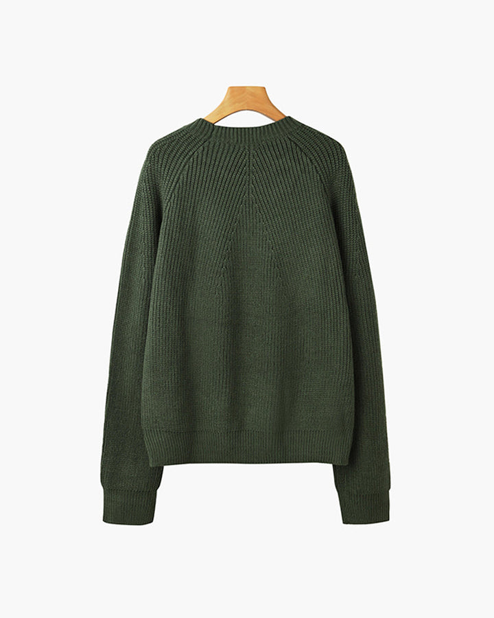 Unisex ribbed crew neck sweater in green and white, long sleeves, relaxed fit