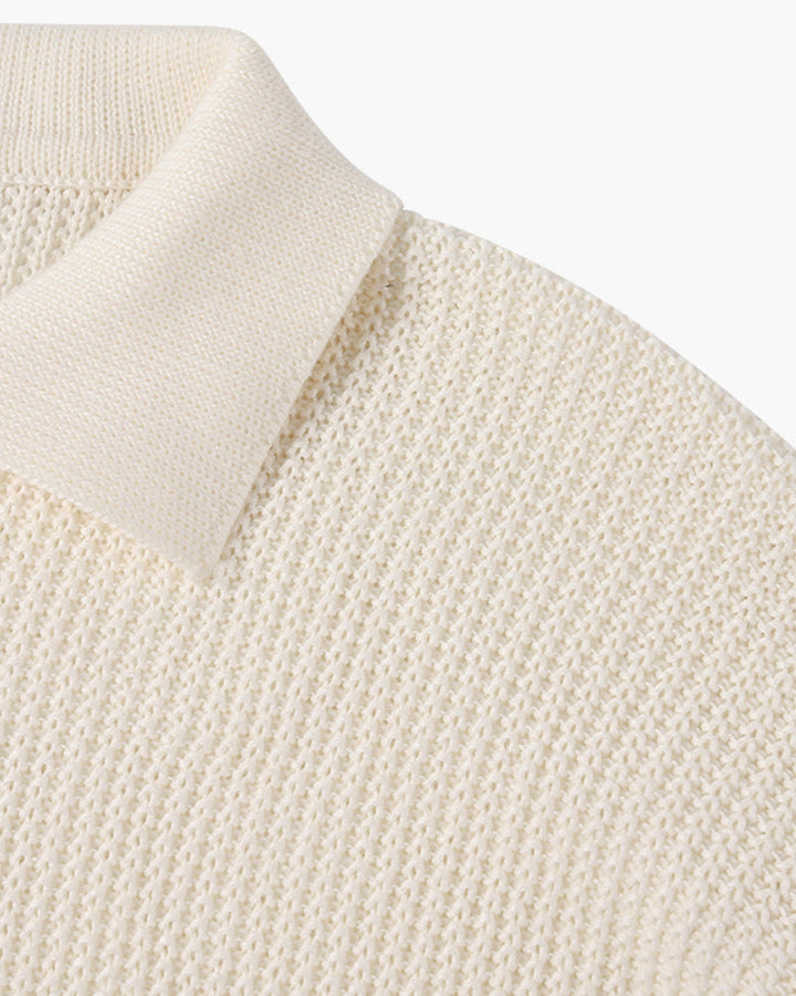 Men's ribbed quarter-zip sweater with collar in white and black
