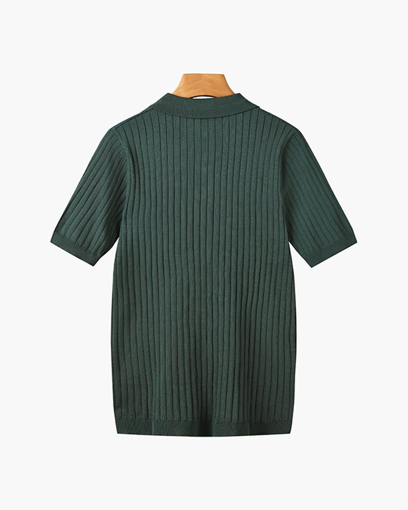 Men's short-sleeve ribbed knitted polo shirt with pointed collar and button placket