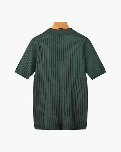 Men's short-sleeve ribbed knitted polo shirt with pointed collar and button placket