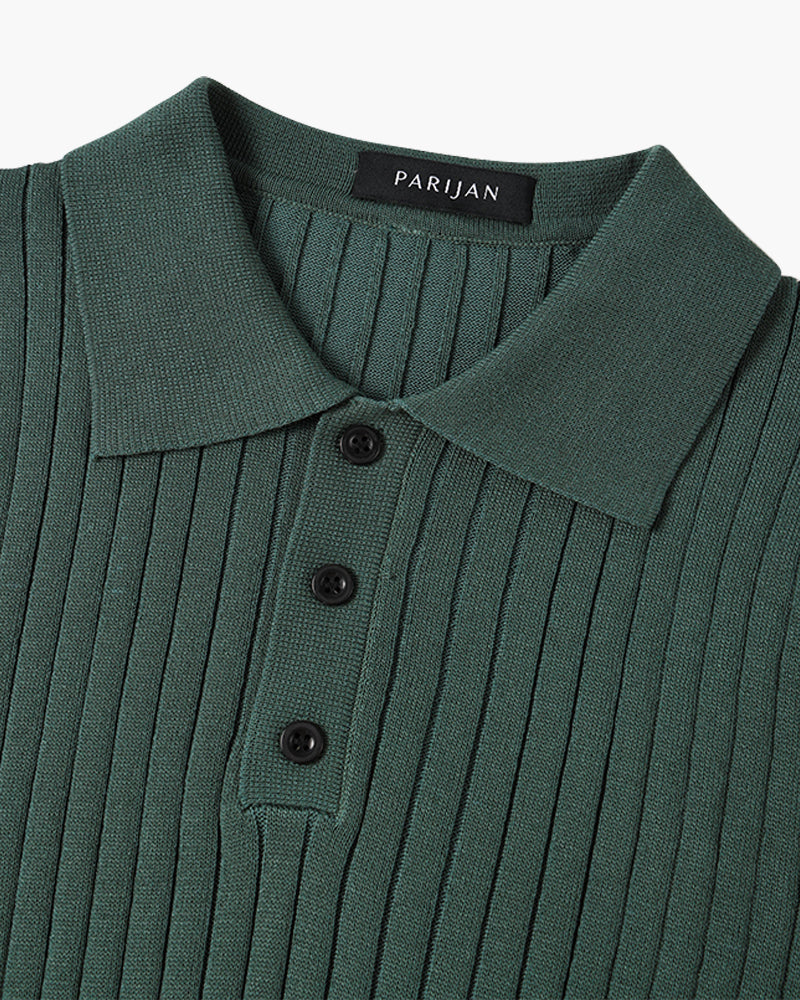Men's short-sleeve ribbed knitted polo shirt with pointed collar and button placket