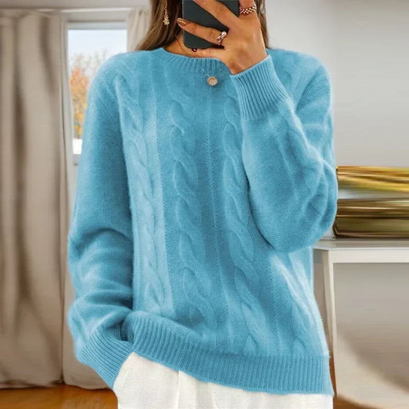 Women's cable knit crew neck sweater with long sleeves