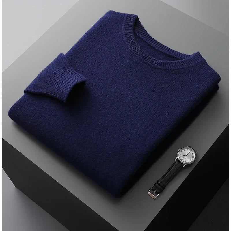 Folded crew neck sweater with long sleeves and ribbed trims