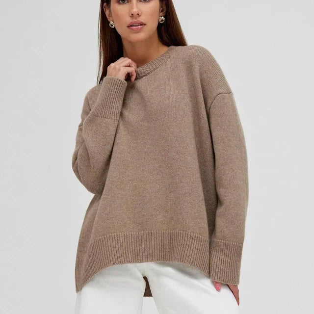 Women's plain crew neck sweater with long sleeves and ribbed trims