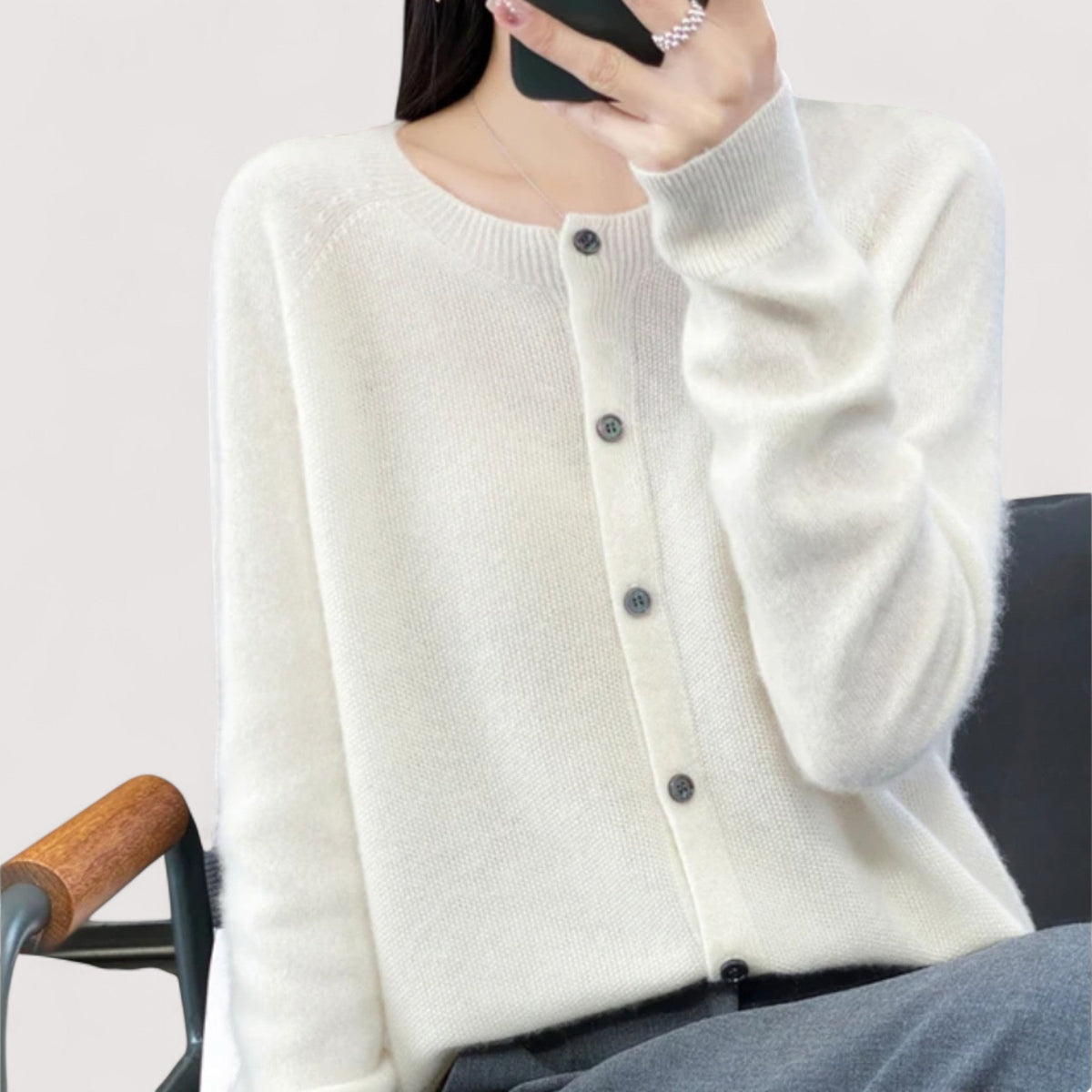 Women's long-sleeve crew-neck button front knit cardigan