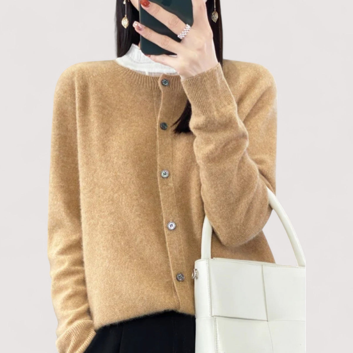 Women's long-sleeve crew-neck button front knit cardigan